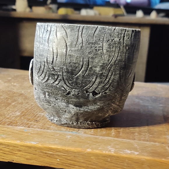 Doll head planters/ holder (cement) - Picture 2 of 3